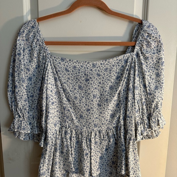 Floral Puff Sleeve Peplum Top - Picture 3 of 4